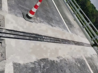 龙子湖伸缩缝更换后浇筑材料快速结构修补料速砼的产品特点及施工流程​